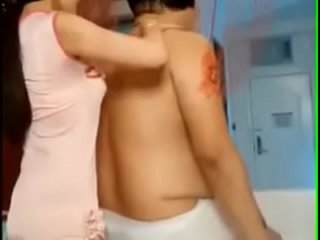 按摩按到床上去